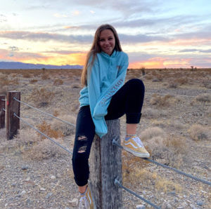 Meet your Posher, Adah